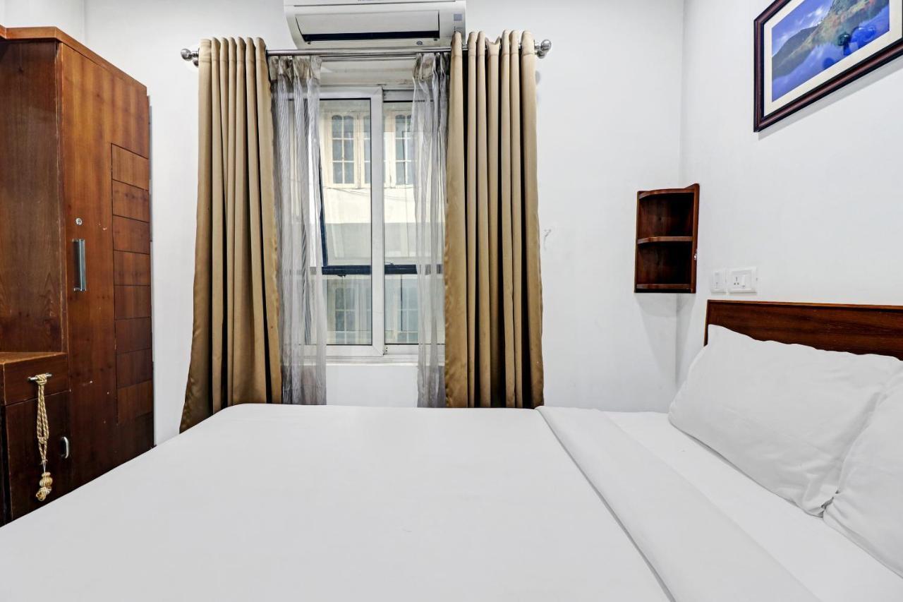 Oyo Townhouse 595 Majestic Inn Kochi Luaran gambar