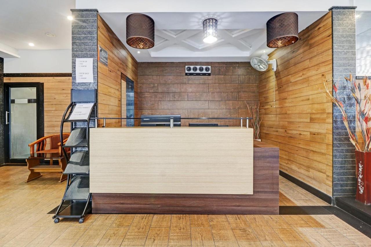 Oyo Townhouse 595 Majestic Inn Kochi Luaran gambar